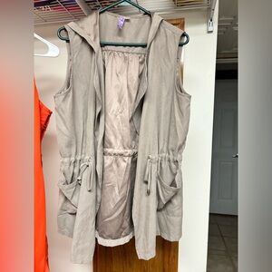 khaki vest ($20) size 8 and tan striped tshirt dress ($15) size S